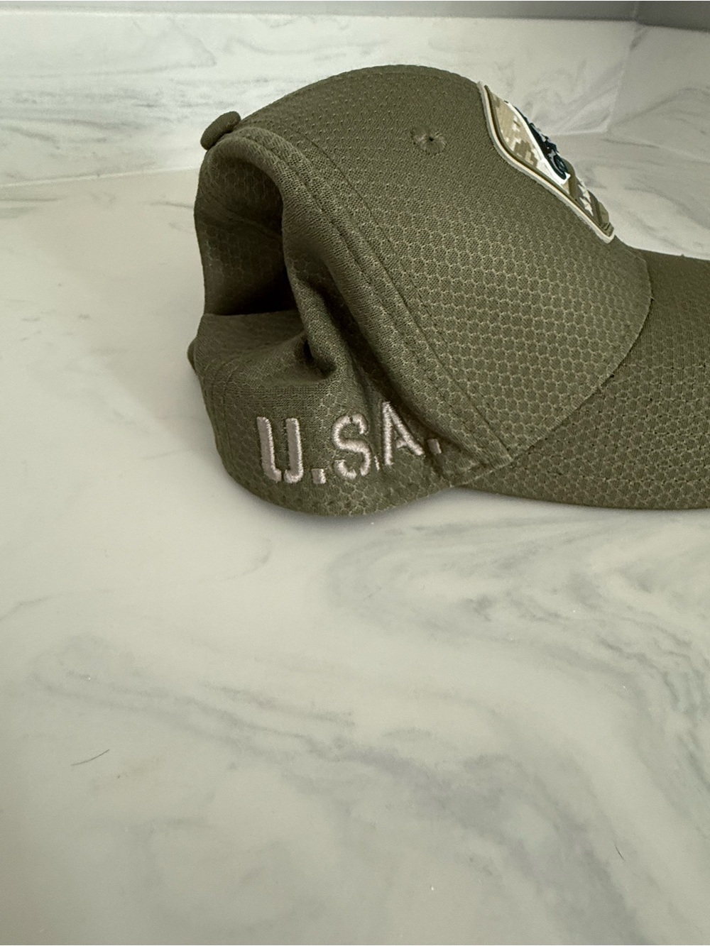 Philadelphia Eagles Salute to Service Olive Green Military Cap - Picture 4 of 6
